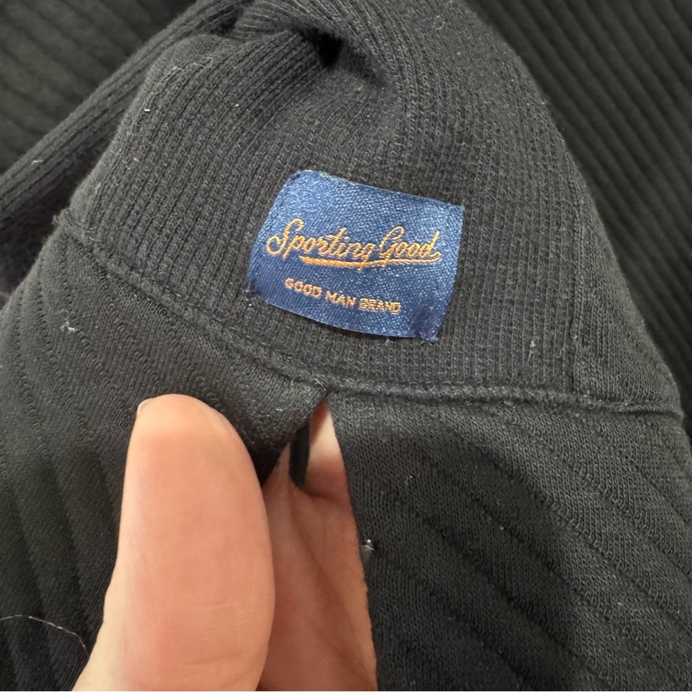 Good Man Size Medium Quilted Black Quarter Zip - Picture 6 of 6